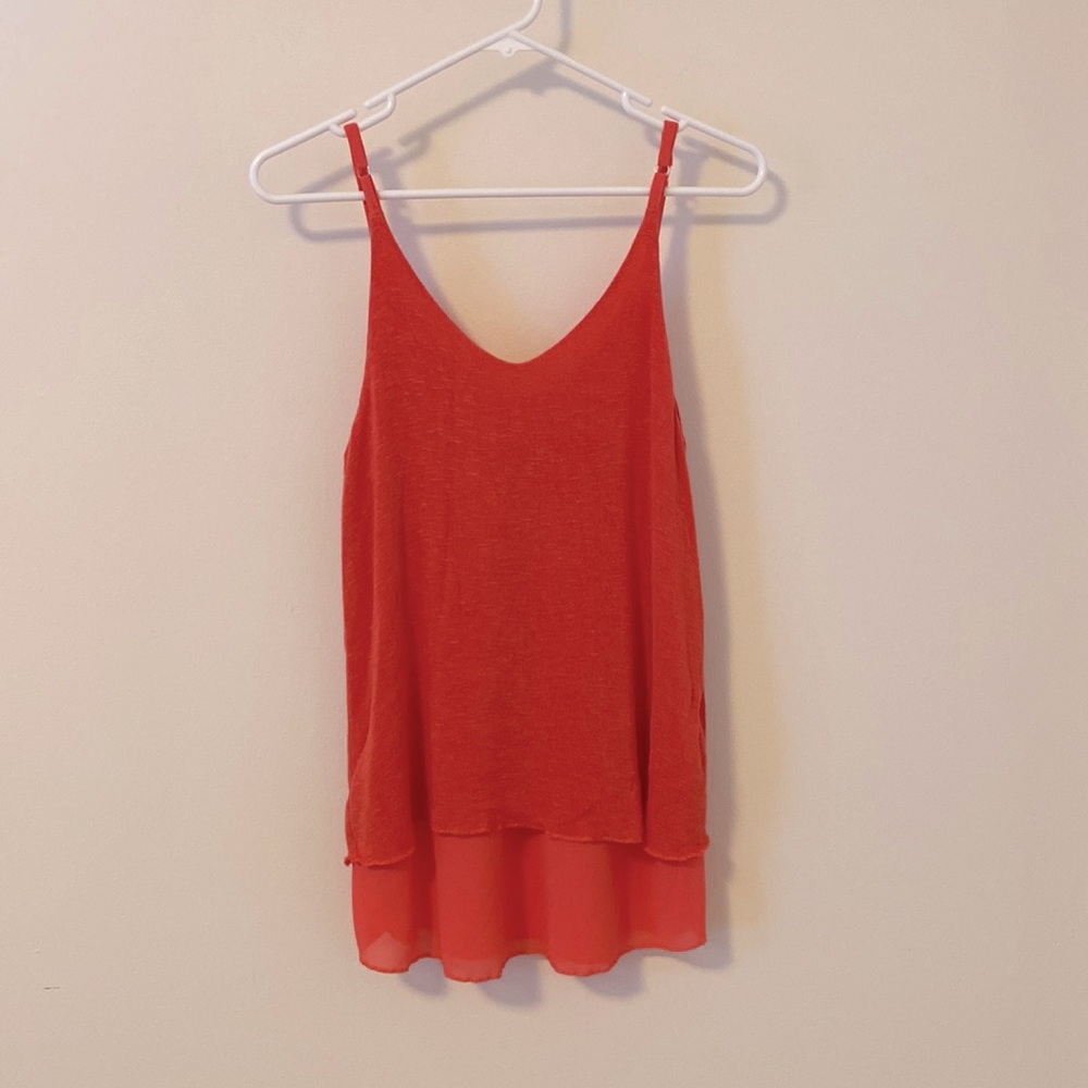 Flowy Coral Tank